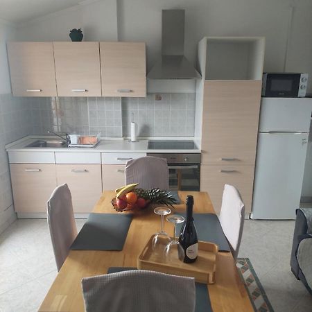 Apartman Andela Labinci ภายนอก รูปภาพ